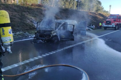 carrinha arde barcelos a11