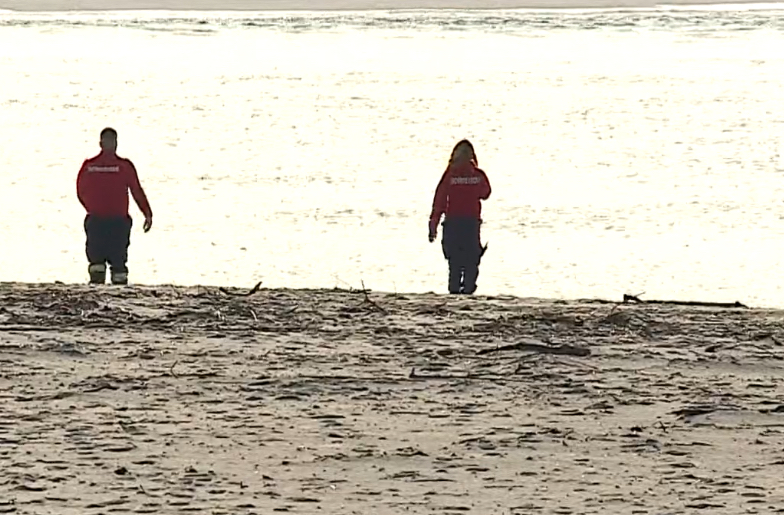 Alto Minho: Três pescadores indonésios desaparecidos em Caminha. "Mestre" e um tripulante salvos após naufrágio de embarcação buscas moledo caminha alto minho de viana do castelo indonesios