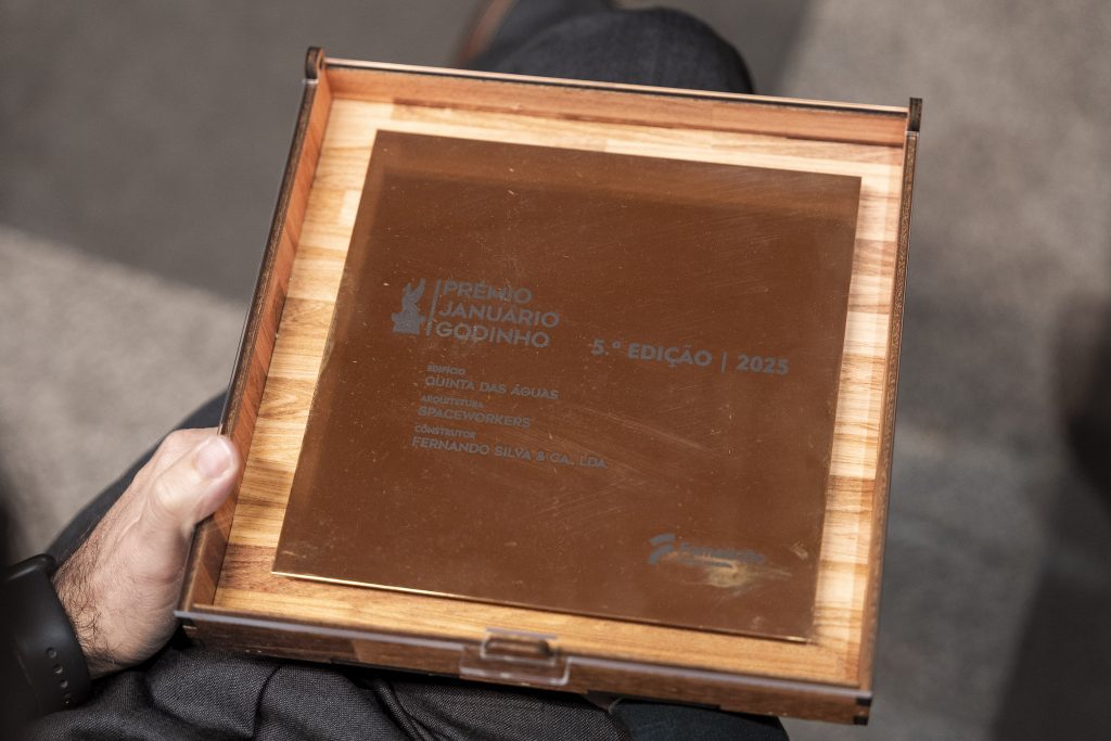 Famalicão: Reabilitação da "Quinta das Águas" distinguida famalicao premio januario godinho 2