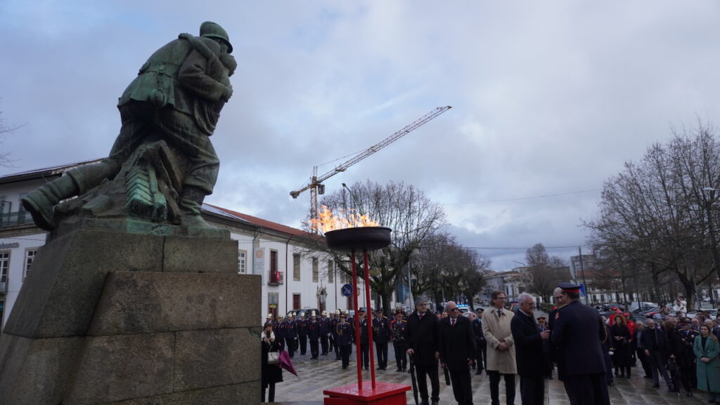 Barcelos: (vídeo) Câmara reforça bombeiros com 600 mil euros do PRR 143 anos BV Barcelos