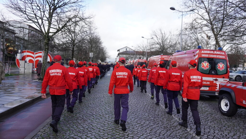 Barcelos: (vídeo) Câmara reforça bombeiros com 600 mil euros do PRR 143 anos BV Barcelos