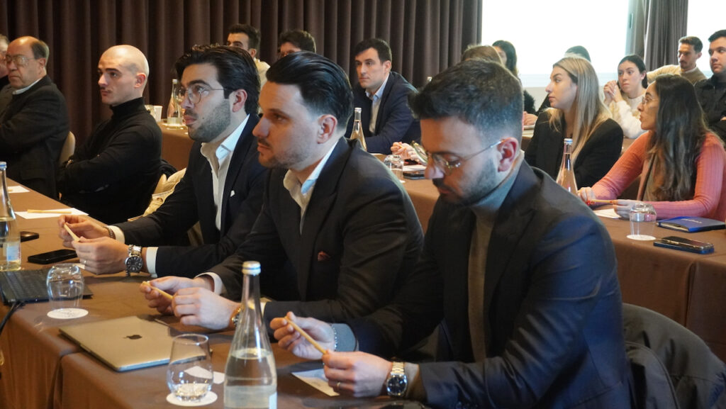(vídeo) Grupo ANA.VI anuncia objetivo de faturar 25ME e duplicar colaboradores convencao anavi group