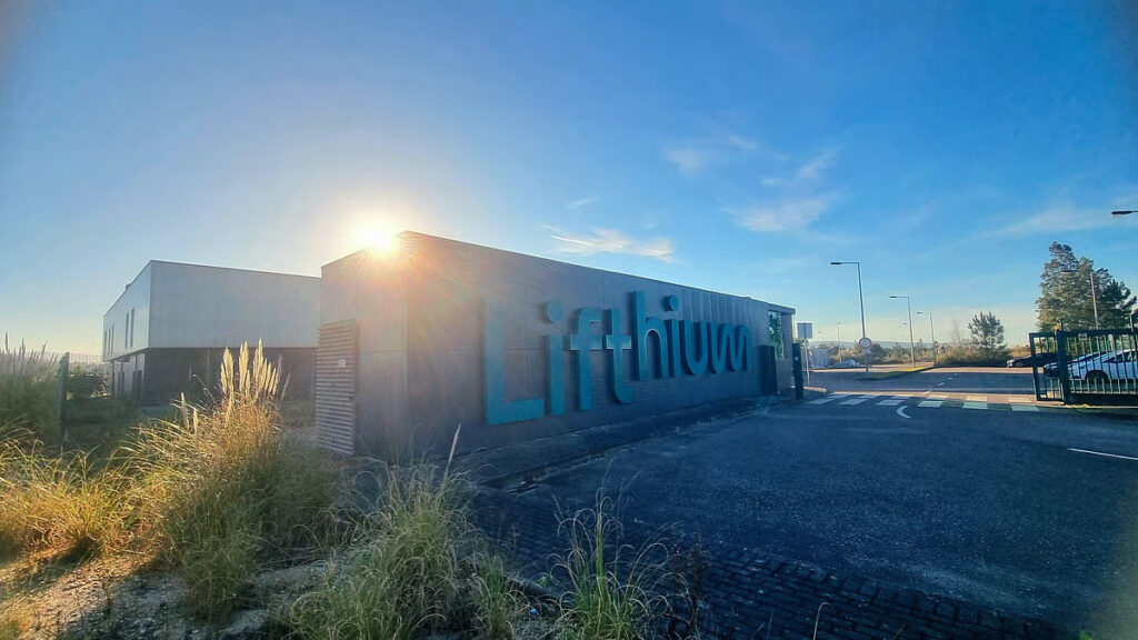 Lifthium assina contrato de incentivo para refinação de lítio em Portugal
