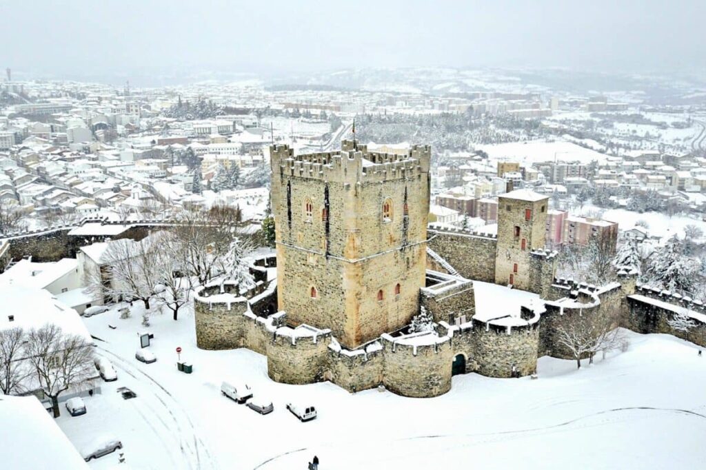 Neve em Portugal nos dias 23 e 24 de janeiro. Eis onde e com que intensidade neve bragança