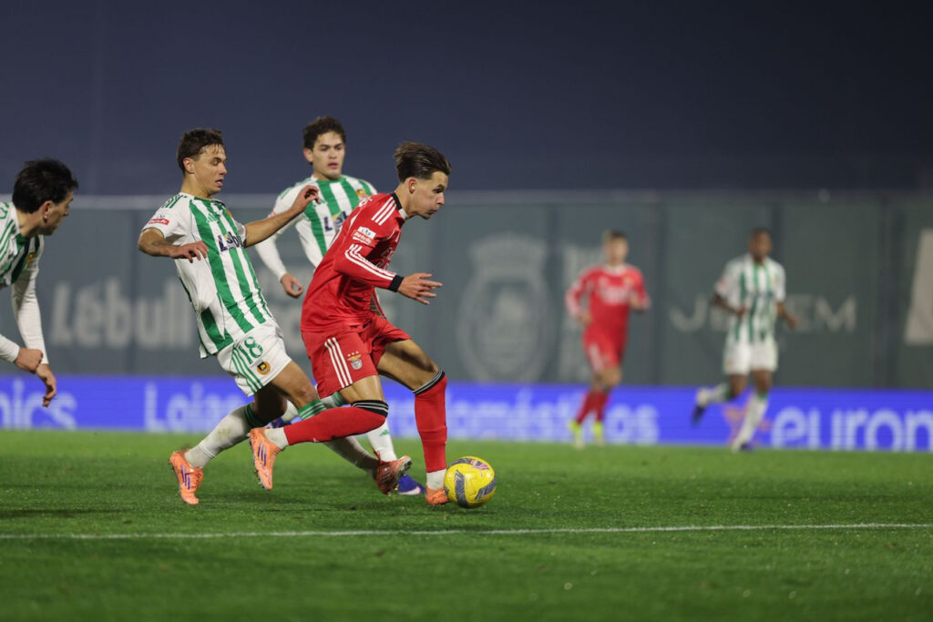 Rio Ave FC Benfica 0 2 - 1