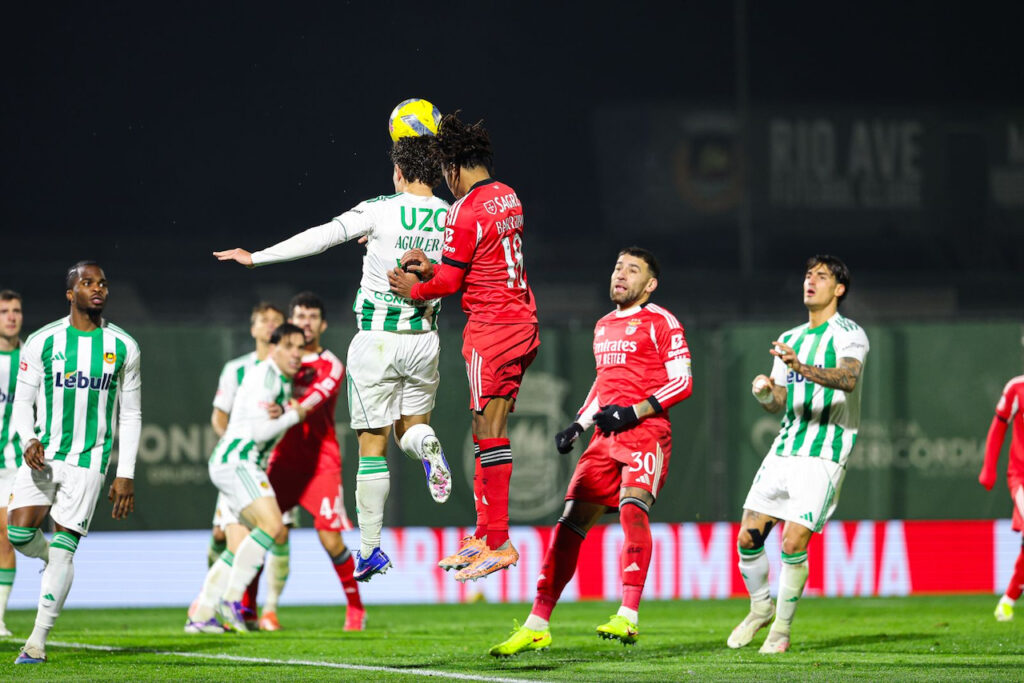 Rio Ave FC Benfica 0 2 - 1