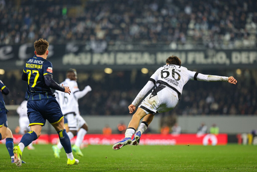 Vitória SC Guimarães FC Porto - 6
