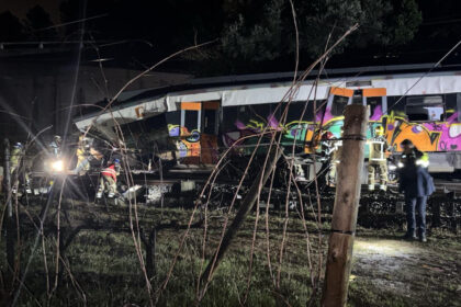 acidente comboio espanha catalunha barcelona novo ferroviario - 2