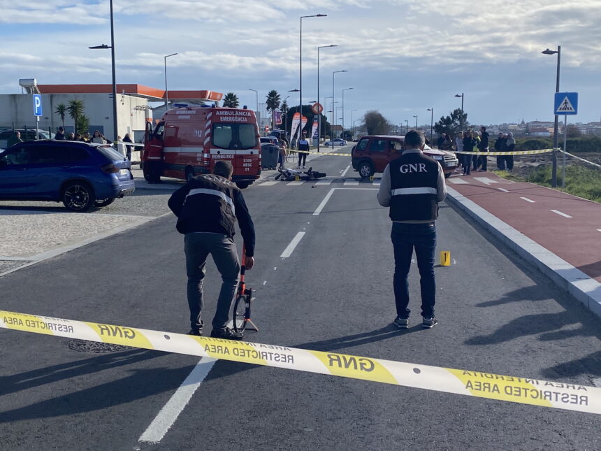 Esposende: Um morto após colisão entre mota e carro morto esposende mota
