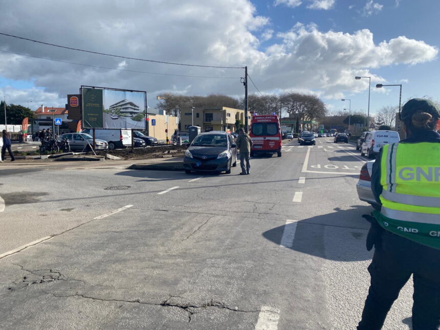 Esposende: Atropelamento na EN13 resulta num menor ferido atropelamento esposende - 4