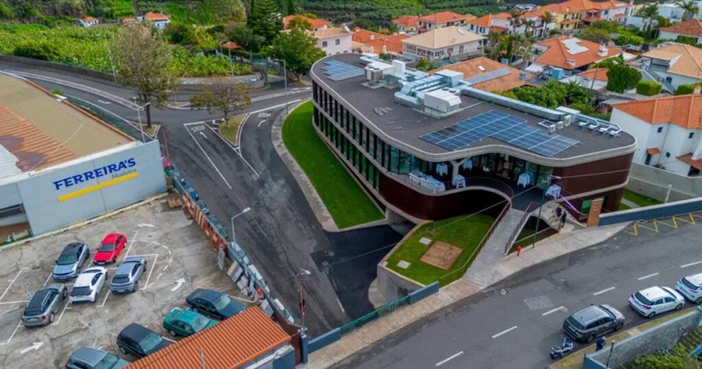 casa peixroto madeira viana do castelo economia - 3