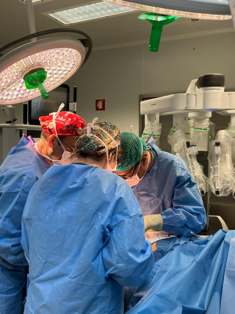 Saúde: ULS Braga estreia cirurgia robótica em idade pediátrica cirurgia pediatrica robot braga 12