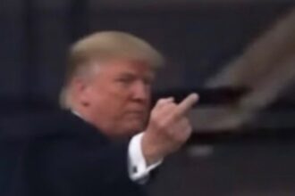 Trump reage a insultos Ford