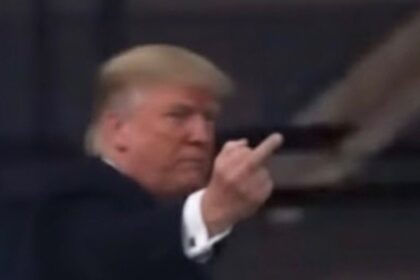 Trump reage a insultos Ford