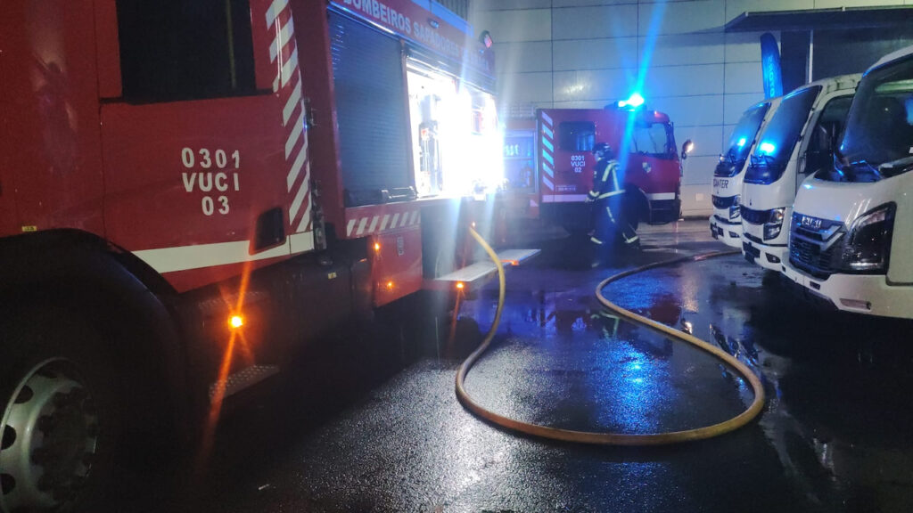 incendio cardan braga bombeiros duas viaturas destruida - 8