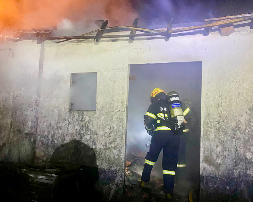 incendio em esposende na vila do forjaes desalojados