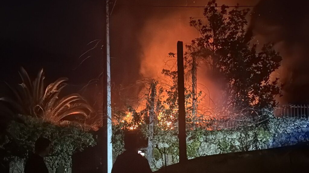 incendio valbom sao pedro vila verde bombeiros - 4