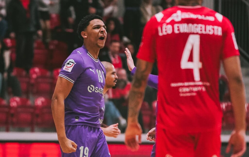 Futsal: SC Braga vence Caxinas (3-2) e arranca 2026 com três pontos (vídeo) SC Braga futsal Caxinas