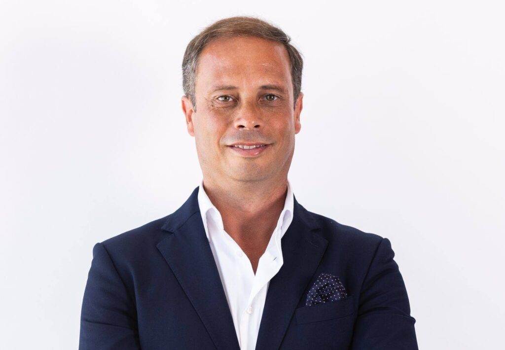 Esposende: Mário Rui Losa renuncia ao mandato de vereador do PSD na Câmara mario rui losa