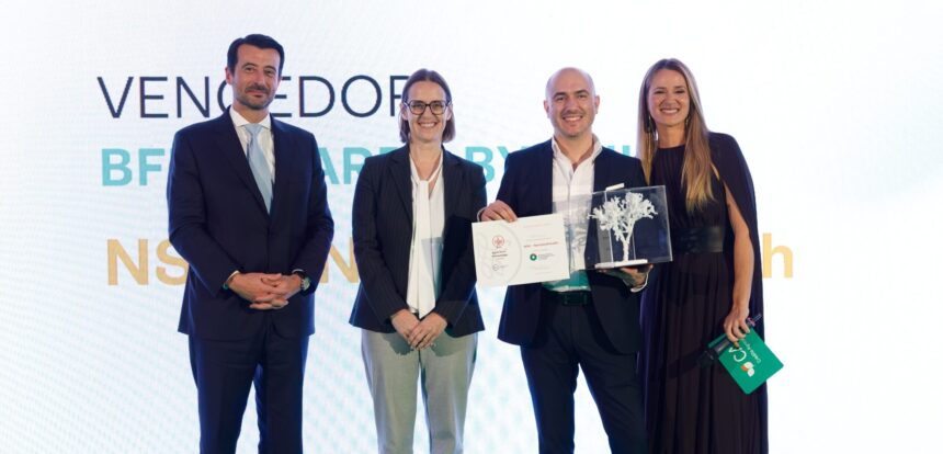 Biofabics vence BfK Awards com inovação em biotecnologia agrícolar Biofabics premiada por criar super-membranas que limpam solos agrícolas