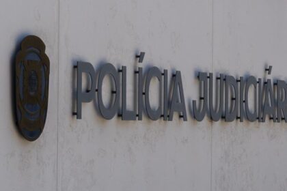 Viana: PJ de Braga identifica autor de campanha de difamação por e-mail no Minho