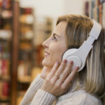 Clássicos da literatura portuguesa em audiolivro gratuito
