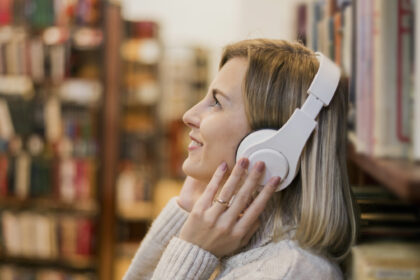 Clássicos da literatura portuguesa em audiolivro gratuito