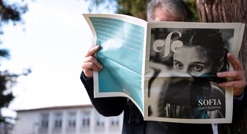 efe famalicao jornal boletim criticas cdu