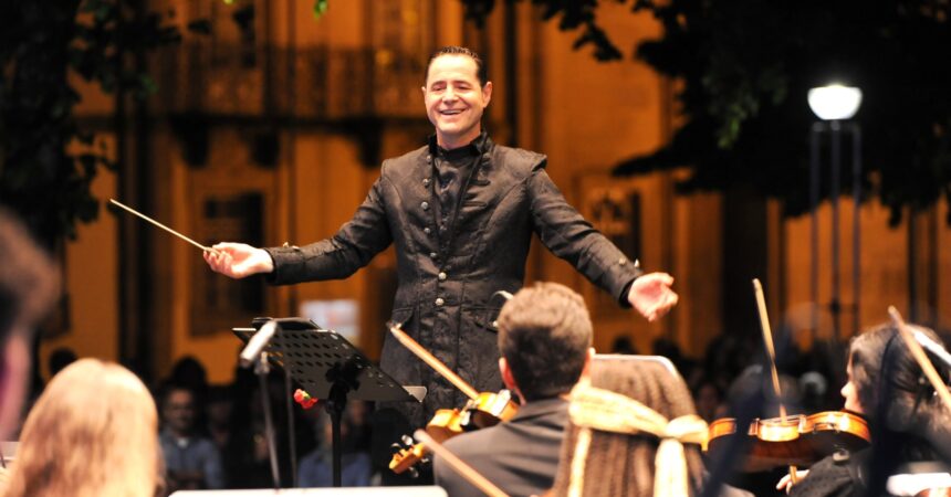 Música Maestro Filipe Cunha celebra 15 anos de carreira com digressão por três continentes