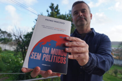 Pedro Macedo autor do Um Mundo Sem Políticos - 10