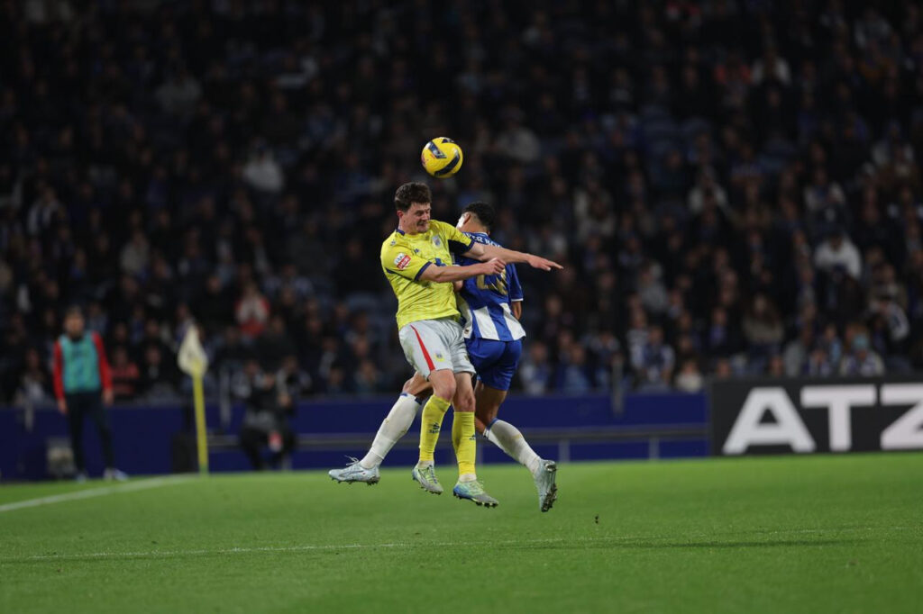 Futebol: Porto "aflito" vence Arouca (3-1) com dois golos nos descontos Porto arouca futebol campeonato portugues