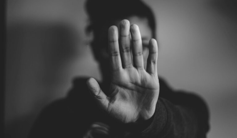 Vagos PJ detém homem por violação da própria mulher