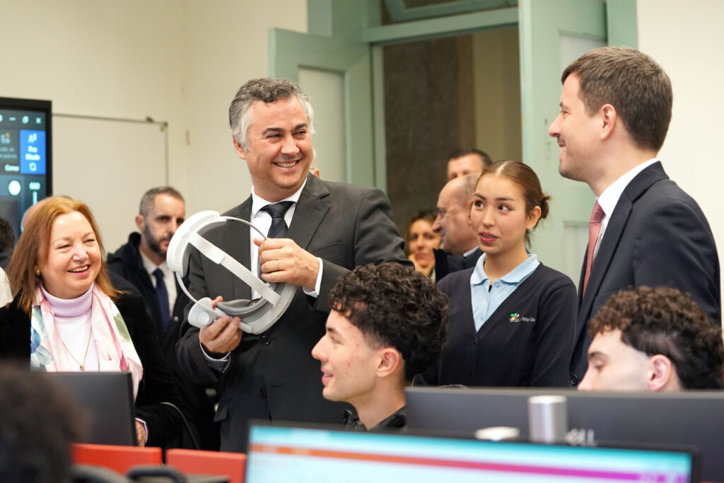 Inauguração CTE escolas Sá de Miranda e Alberto Sampaio, pelo ministro Fernando Alexandre Braga
