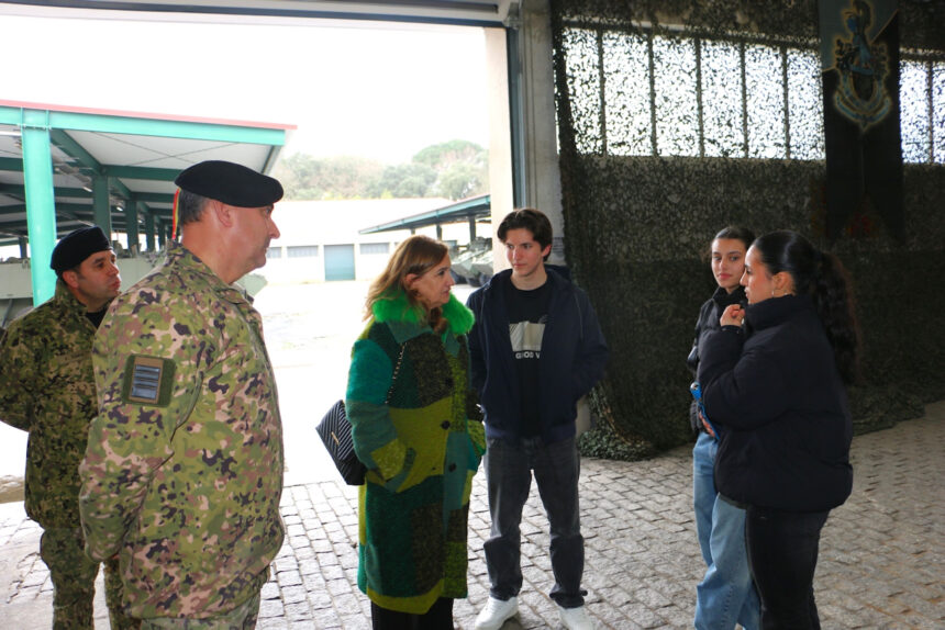 Braga: Mais de 500 jovens vila-verdenses passaram pelo RC6 no Dia da Defesa Nacional vila verde julia fernandes exercito rc6 - 6