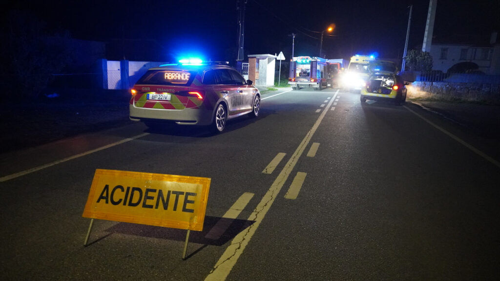acidente EN13 belinho carrinha trabalhadores esposende 1 - 1