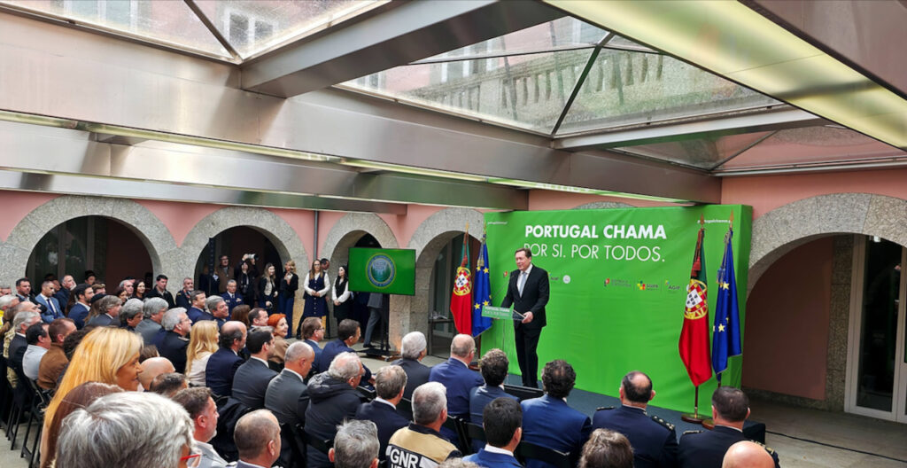 Apresentacao de maios ponte da barca 4