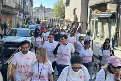 Braga São Vicente caminhou por quem não pode gritar! 300 pessoas unidas por uma causa nobre.