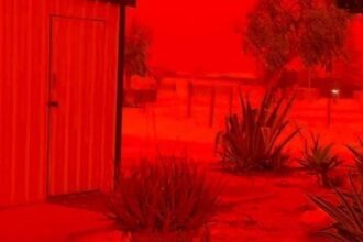 fenomeno em autarlia ceu vermelho tempestade