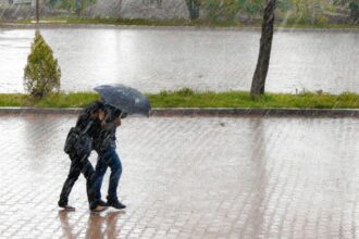 chuva Depressão Regina atinge Portugal com chuva, vento forte e poeiras do Saara