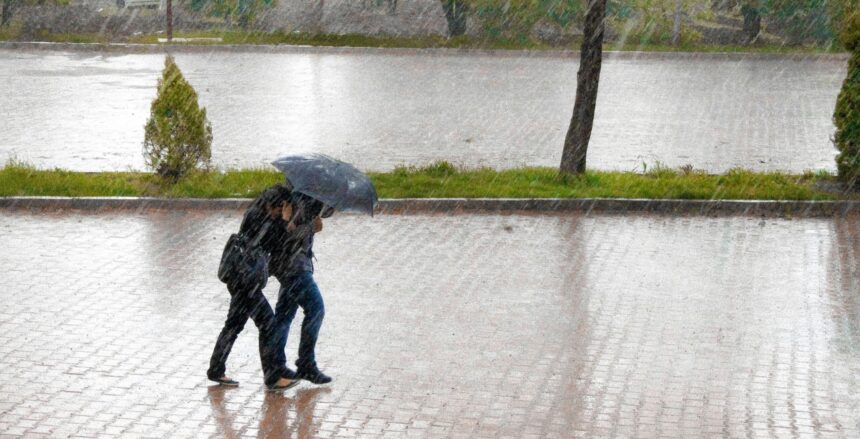 chuva Depressão Regina atinge Portugal com chuva, vento forte e poeiras do Saara