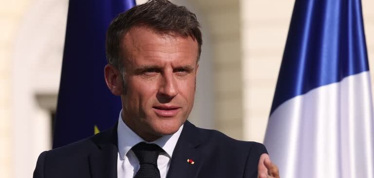 França anuncia envio de porta-aviões e frota naval para o Mediterrâneo e Mar Vermelho