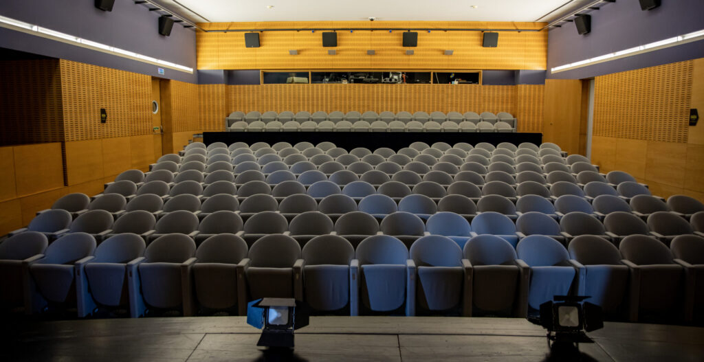Theatro Gil Vicente interior scaled e1772642833801