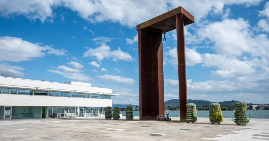 Viana: Investimento de 134 mil euros renova a emblemática Praça da Liberdade