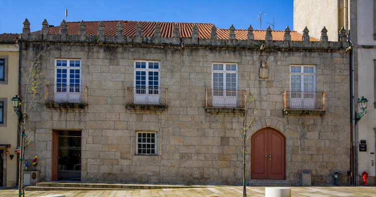 biblioteca barcelos