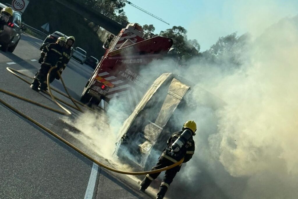 incendio a3 guisande braga 4 e1774653772184