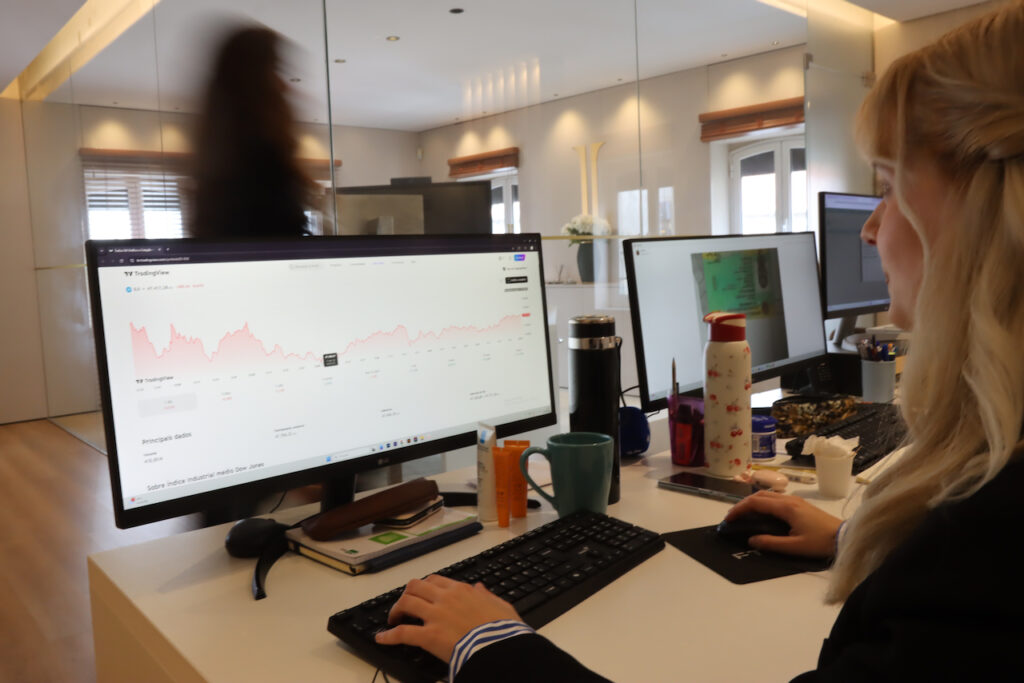 mercados bolsa nasdaq dow jones 
