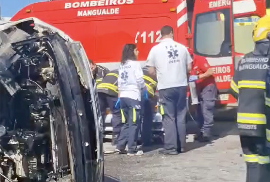 mangualde acidente ocorrencias E24 zona industrial bombeiros
