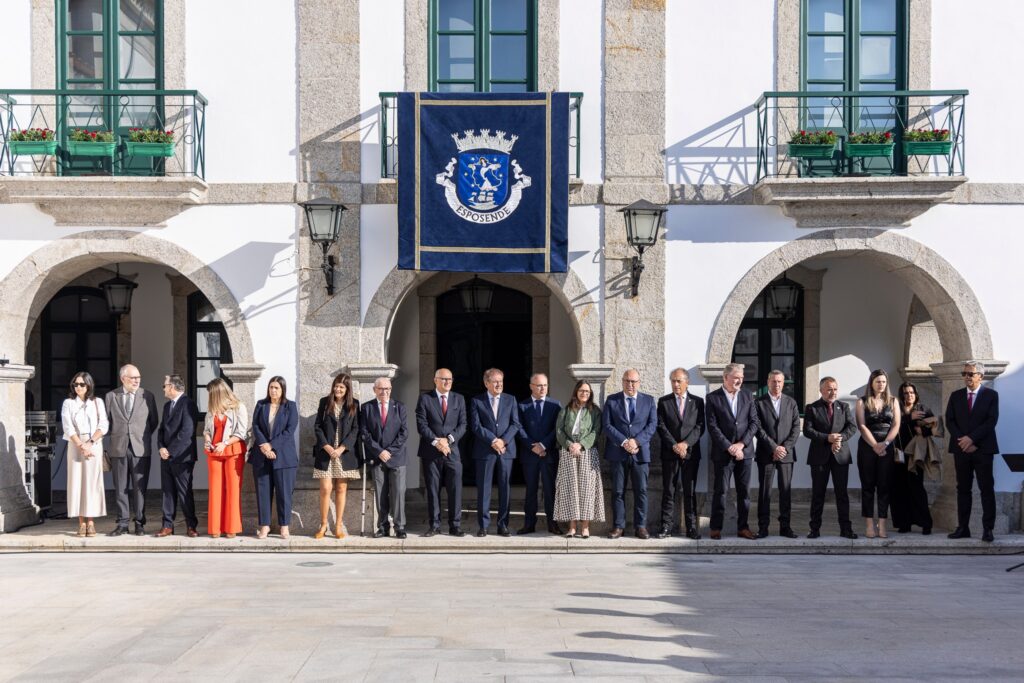25 de abril esposende 1