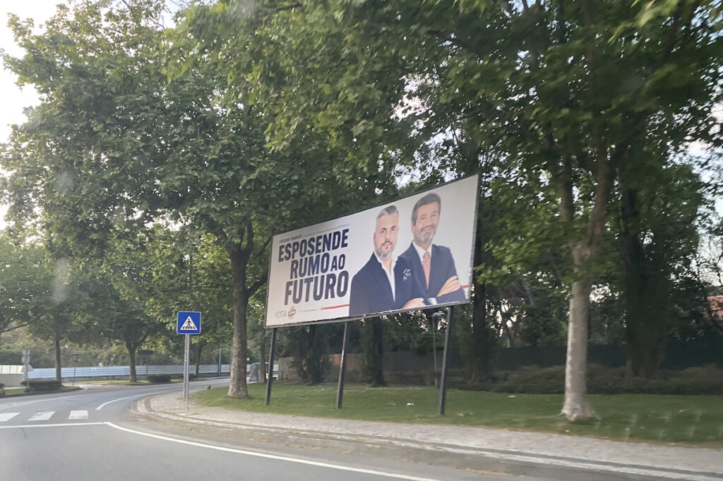 ADN Chega cartaz outdoor