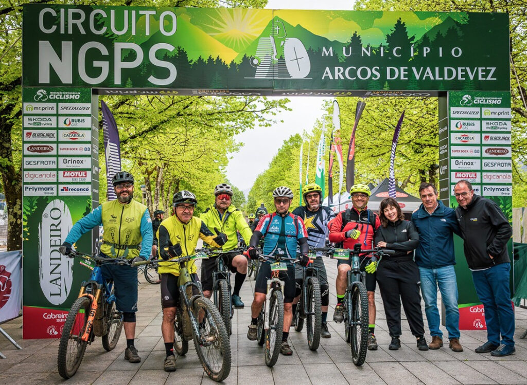 BTT arcos de valdevez mulher santiago rota paisagem PNPG geres 20